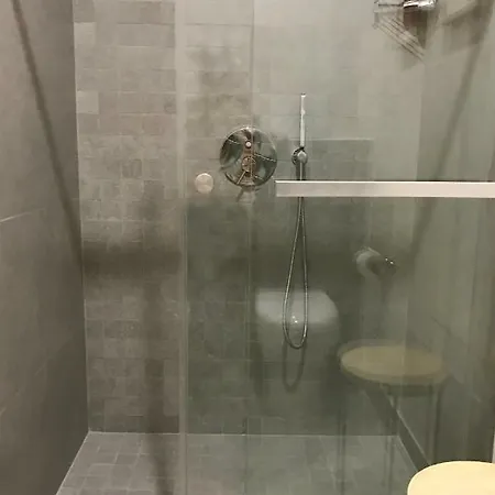 Appartement T-home / Stylish Center